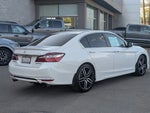2017 Accord Thumbnail 10