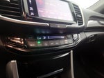 2016 Accord Thumbnail 16