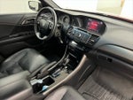 2017 Accord Thumbnail 26