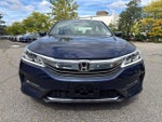 2017 Accord Thumbnail 2
