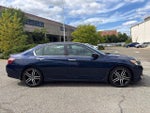 2017 Accord Thumbnail 14