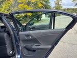 2017 Accord Thumbnail 33