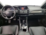2017 Accord Thumbnail 9