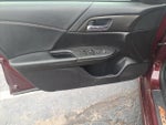 2017 Accord Thumbnail 13
