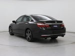 2017 Accord Thumbnail 2