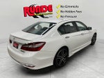 2017 Accord Thumbnail 5