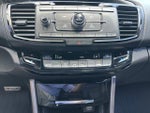 2017 Accord Thumbnail 29