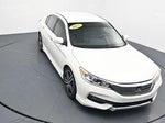 2017 Accord Thumbnail 32