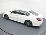 2017 Accord Thumbnail 35