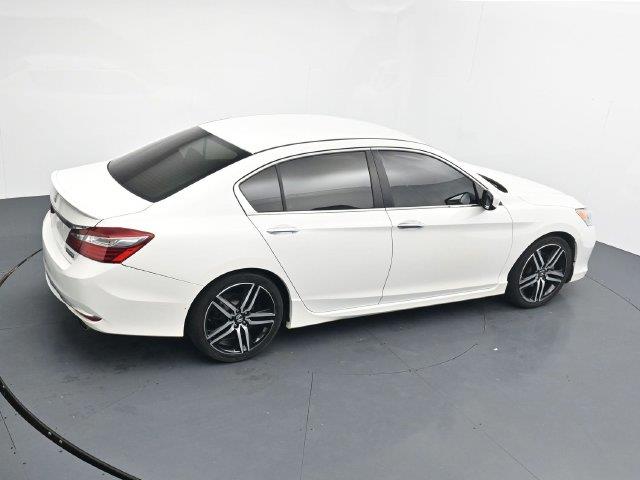 2017 Honda Accord - $12,674