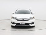 2017 Accord Thumbnail 5