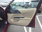 2015 Accord Thumbnail 21