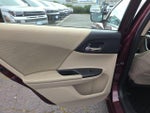 2015 Accord Thumbnail 26