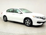 2017 Accord Thumbnail 3
