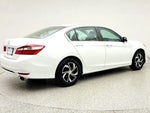 2017 Accord Thumbnail 5