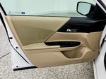 2017 Accord Thumbnail 10