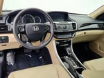 2017 Accord Thumbnail 12