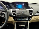 2017 Accord Thumbnail 17
