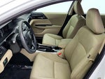 2017 Accord Thumbnail 19