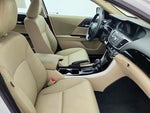 2017 Accord Thumbnail 23