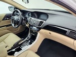 2017 Accord Thumbnail 24