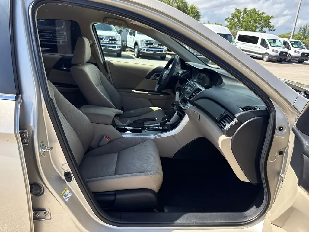2014 Honda Accord - $7,900