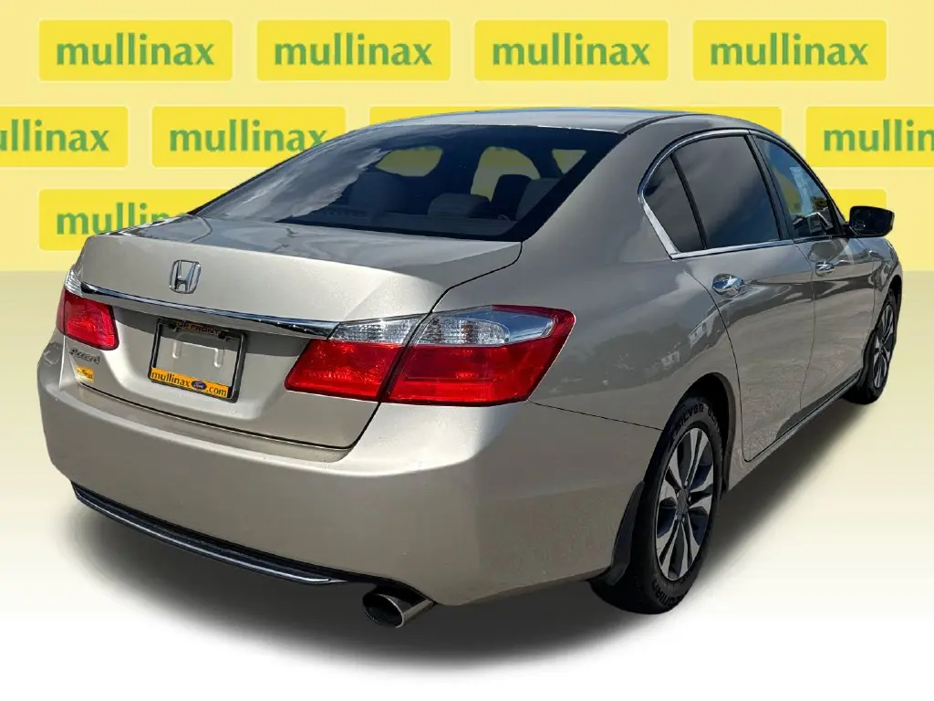 2014 Honda Accord - $5,900