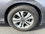 2015 Accord Thumbnail 16