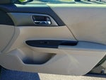 2015 Accord Thumbnail 21