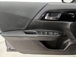 2016 Accord Thumbnail 12