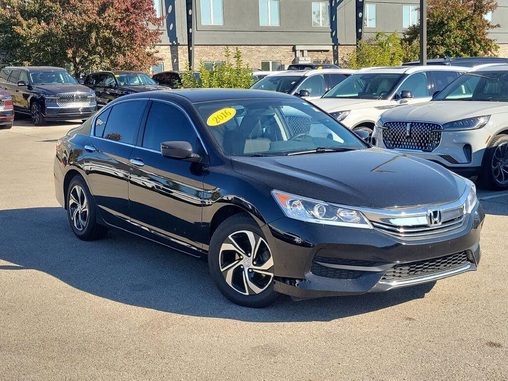 2016 Honda Accord - $11,672