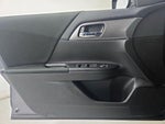2014 Accord Thumbnail 12