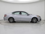 2016 Accord Thumbnail 7