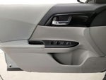 2016 Accord Thumbnail 12