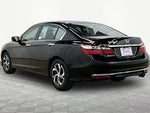 2017 Accord Thumbnail 13