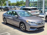 2017 Accord Thumbnail 27