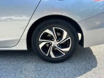 2017 Accord Thumbnail 9