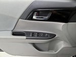 2017 Accord Thumbnail 12