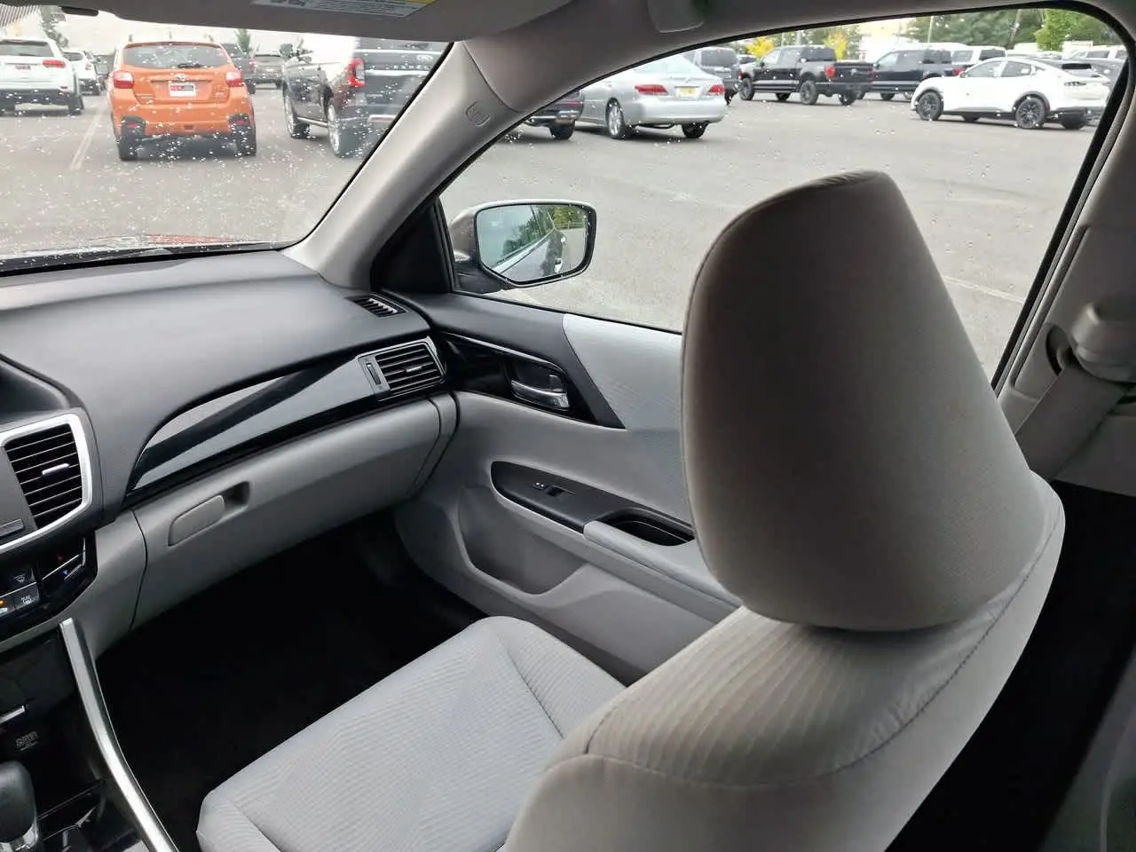 2017 Honda Accord - $11,989