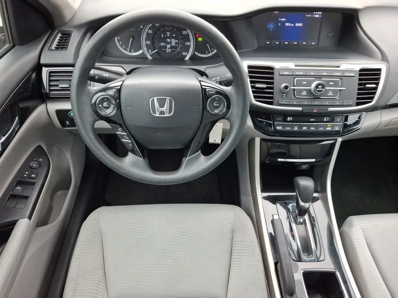 2017 Honda Accord - $11,989
