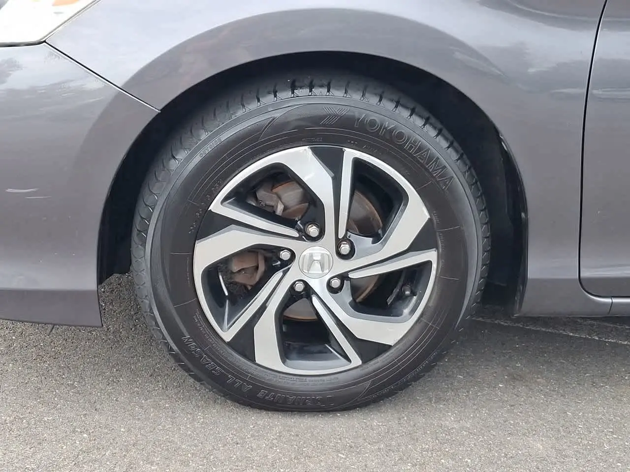 2017 Honda Accord - $11,989