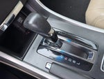 2015 Accord Thumbnail 26
