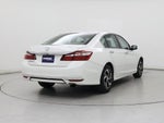 2017 Accord Thumbnail 8