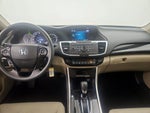 2017 Accord Thumbnail 9