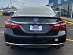2017 Accord Thumbnail 4