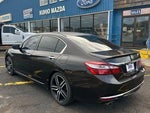 2017 Accord Thumbnail 3