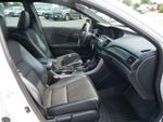 2016 Accord Thumbnail 14