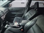 2016 Accord Thumbnail 19
