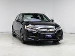 2017 Accord Thumbnail 5