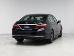2017 Accord Thumbnail 8